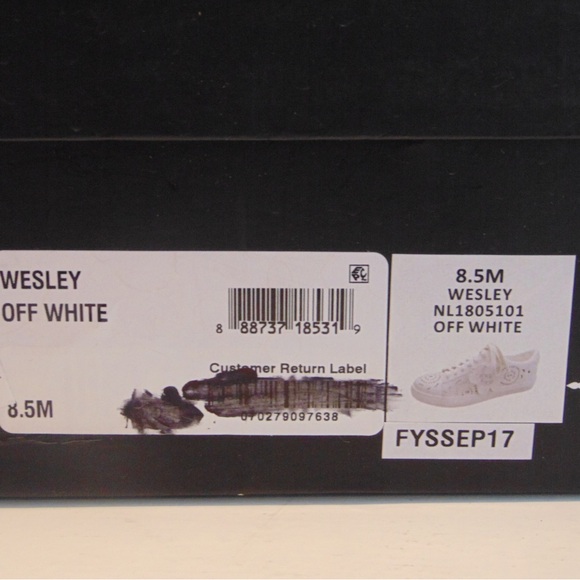 NWT Nanette Lepore - Wesley Fun Floral Sneakers Size 8.5. - Picture 4 of 8